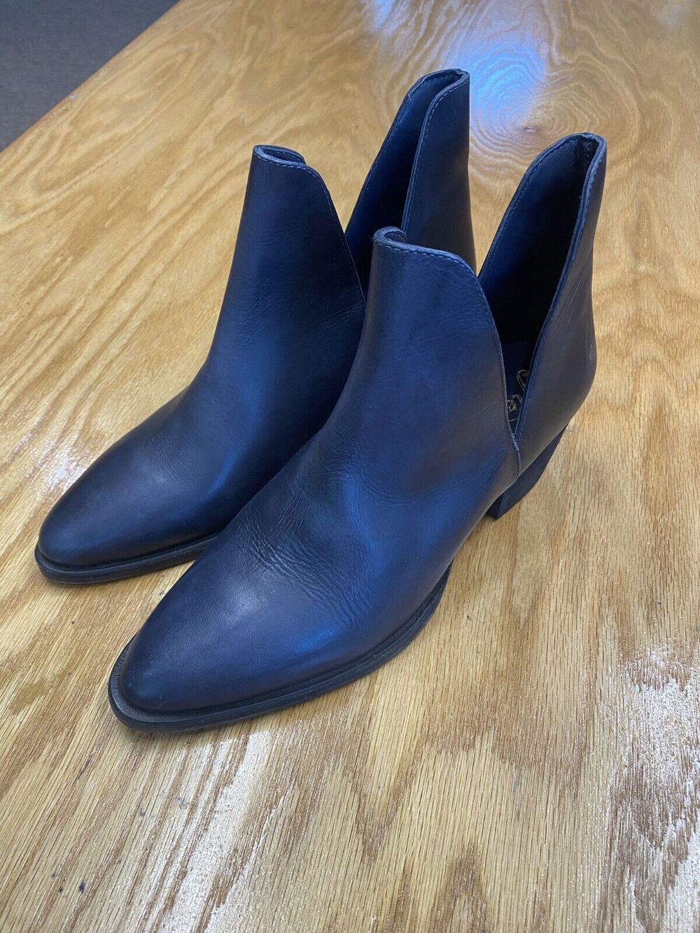 Free People Charm Women's 7.5 Black Leather Cutout Block Double Ankle Boots S65